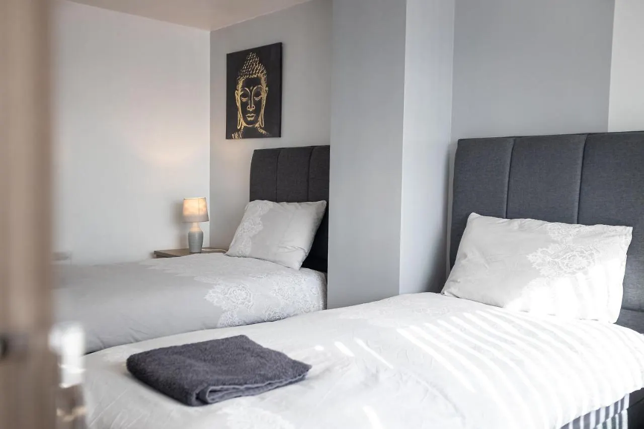 Meriden Guest House